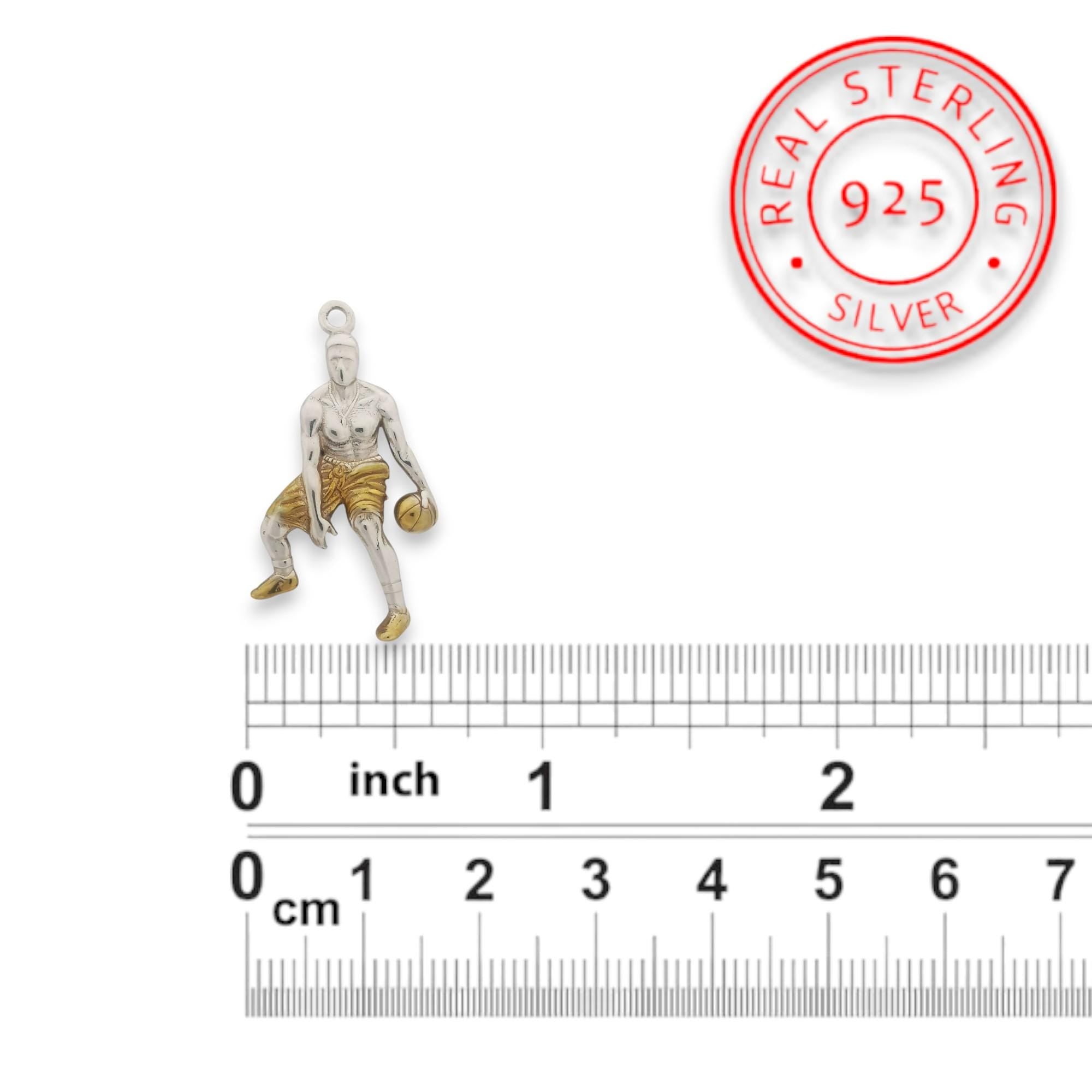 Баскетбол – Мъжки спортен медальон от сребро 925 с частично позлатено покритие – Ръчно изработено бижу талисман за баскетболисти и фенове – Идеален подарък за спортист, треньор или почитател – SSJ
