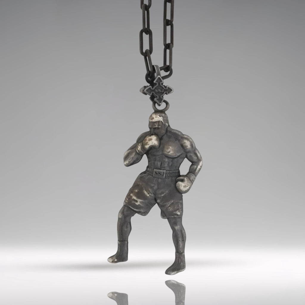 Боксьор – Мъжки спортен медальон за бойци, боксьори и MMA атлети от сребро 925 с оксидирано покритие – Ръчно изработено бижу талисман за бойни изкуства – SSJ