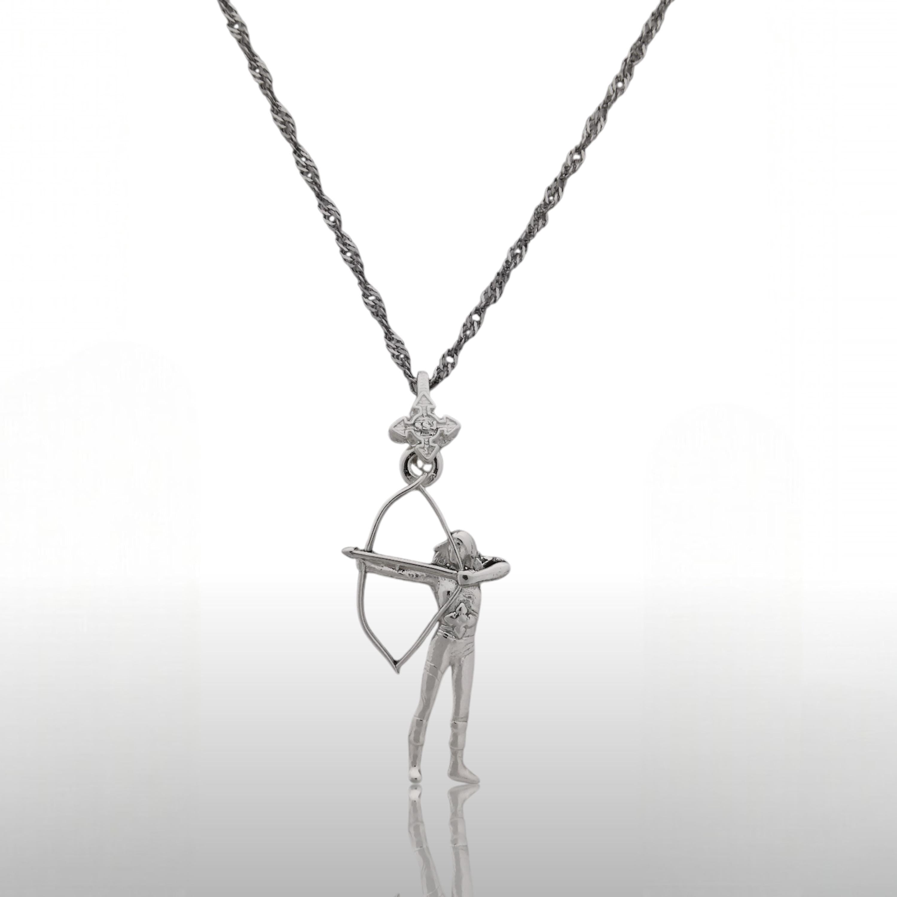 Стрелба с лък – Дамски спортен медальон от сребро 925 в класическо сребро – Ръчно изработено спортно бижу – Идеален подарък за жена, фенка на стрелбата с лък – SSJ