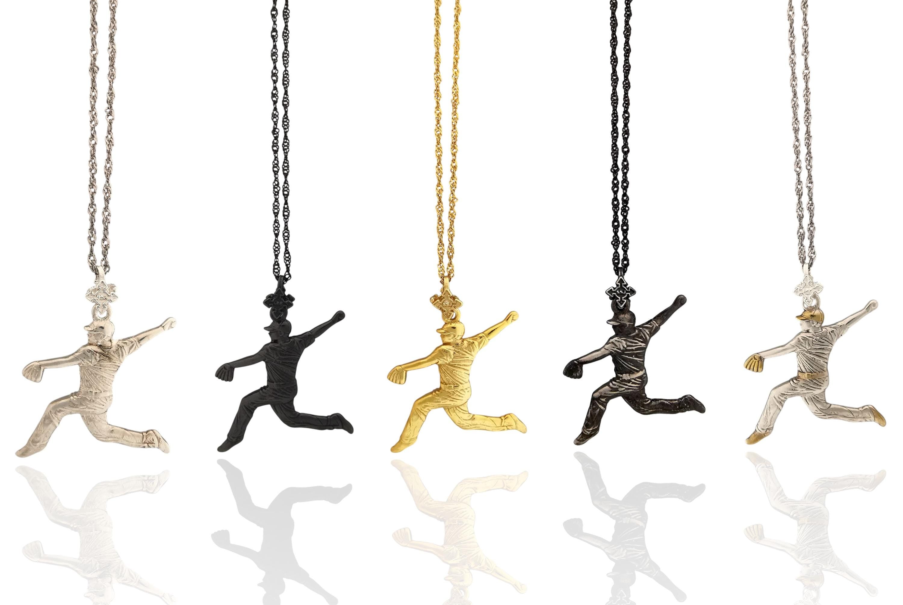 Бейзбол – Мъжки спортен медальон за бейзболист питчър от сребро 925 с оксидирано черно покритие – Ръчно изработено бижу талисман – Идеален подарък за спортисти, треньори и фенове – SSJ