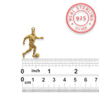 Футболист – Мъжки спортен медальон от сребро 925 с позлатено покритие – Ръчно изработено спортно бижу – Идеален подарък за мъж, фен на футбола – SSJ