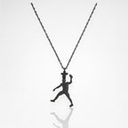 Американски футбол – Мъжки спортен медальон от сребро 925 с оксидирано покритие – Ръчно изработено бижу талисман за спортисти и фенове на футбола – Идеален подарък за играч, треньор или почитател – SSJ