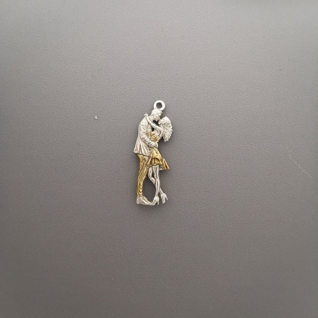 Танго – Унисекс спортен медальон с частично позлатено покритие – Сребро 925 – Ръчно изработено спортно бижу – Идеален подарък за жена, фенка на тангото – SSJ