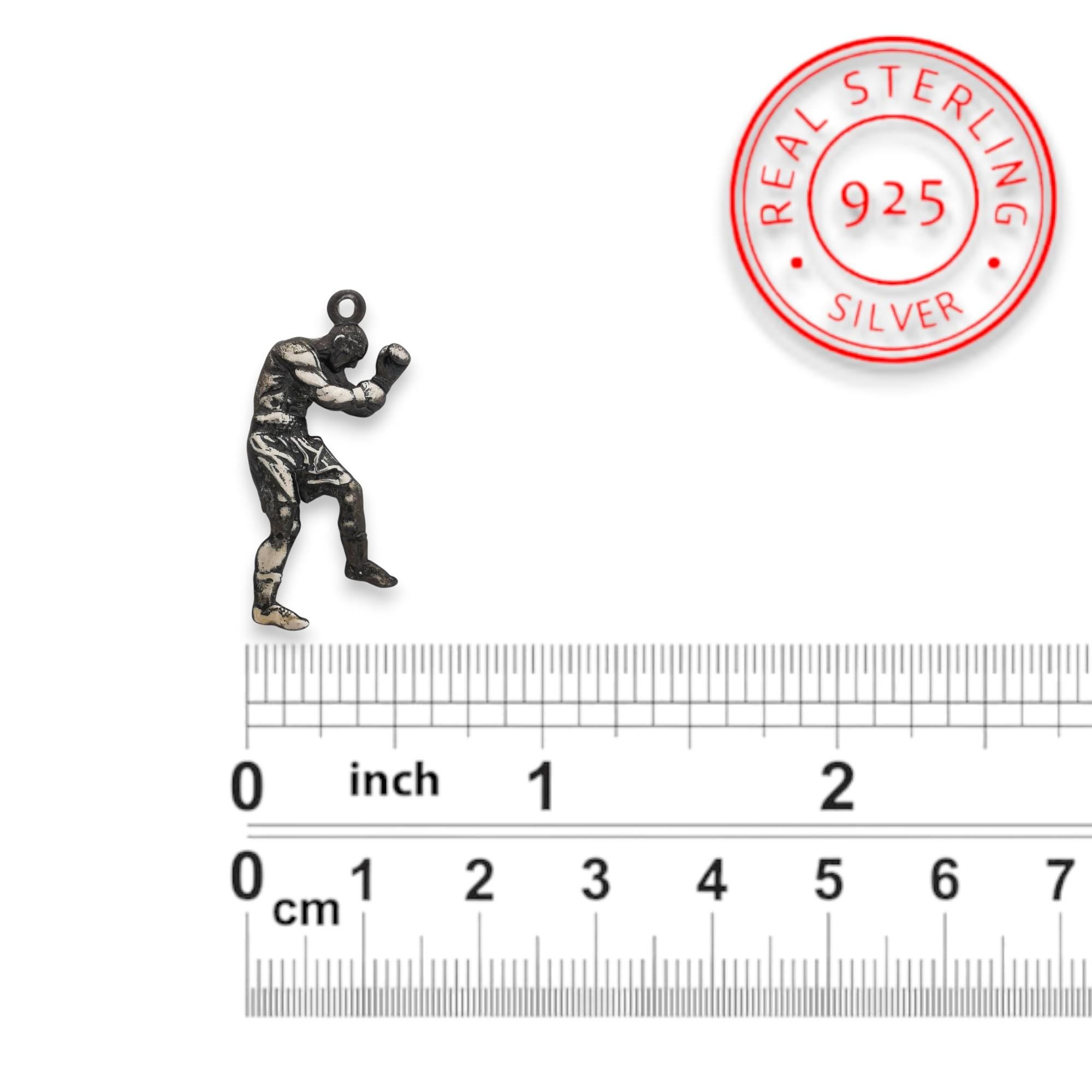 Боксьор – Мъжки спортен медальон за бойци, боксьори и MMA атлети от сребро 925 с винтидж покритие – Ръчно изработено бижу талисман за бойни изкуства – SSJ