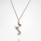 Баскетбол – Женски спортен медальон от сребро 925 с частично позлатено покритие – Ръчно изработено бижу талисман за баскетболистки и фенки на спорта – Идеален подарък за спортист, треньор или почитател – SSJ