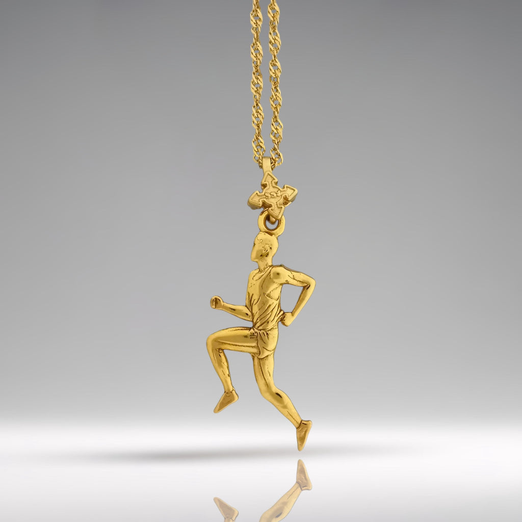 Атлет – Мъжки спортен медальон за бегачи, спринтьори и маратонци от сребро 925 с позлатено покритие – Ръчно изработено бижу талисман за лекоатлети – SSJ