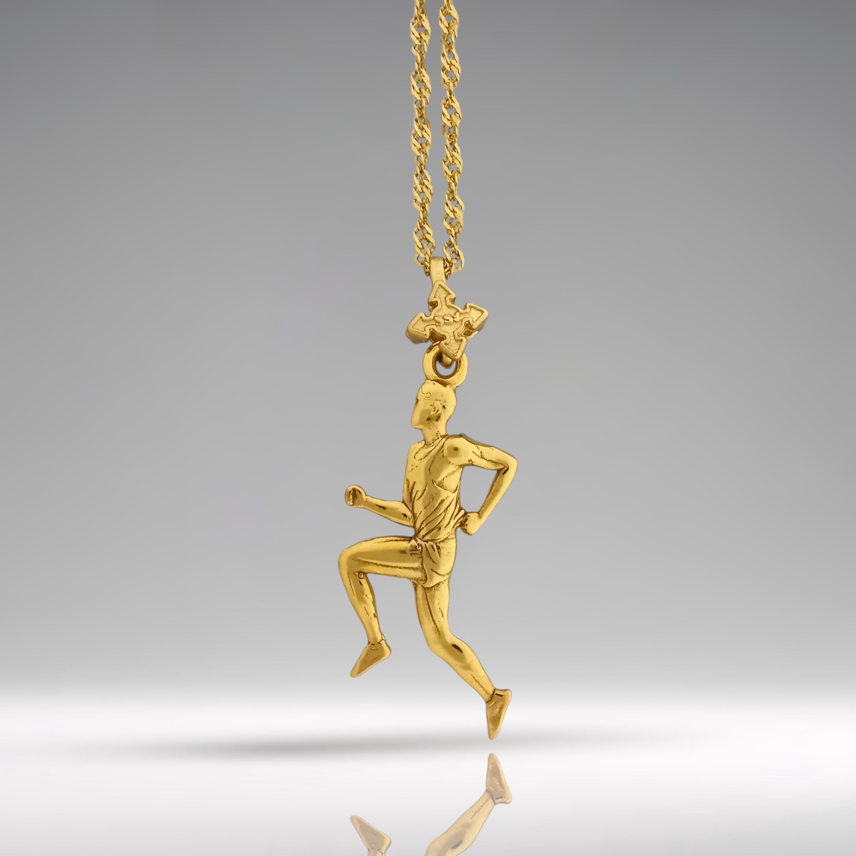 Атлет – Мъжки спортен медальон за бегачи, спринтьори и маратонци от сребро 925 с позлатено покритие – Ръчно изработено бижу талисман за лекоатлети – SSJ