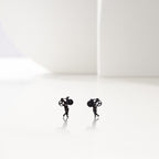 Дамски обеци „Колоездачка“ – Оксидирано сребро 925 – Ръчно изработени спортни бижута – Талисман за велосипедистки – SSJ