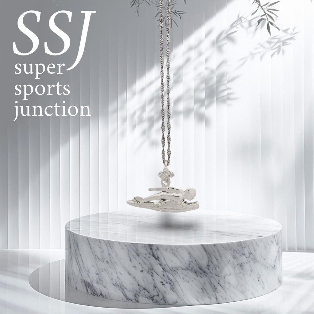 Плувец (бътерфлай) – Мъжки спортен медальон от сребро 925 с класическо покритие – Ръчно изработено спортно бижу – Идеален подарък за мъж, фен на плуването – SSJ