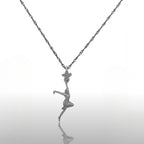 Танцьорка – Дамски спортен медальон в класическо сребро 925 – Ръчно изработено спортно бижу – Идеален подарък за жена, фенка на спортните танци – SSJ