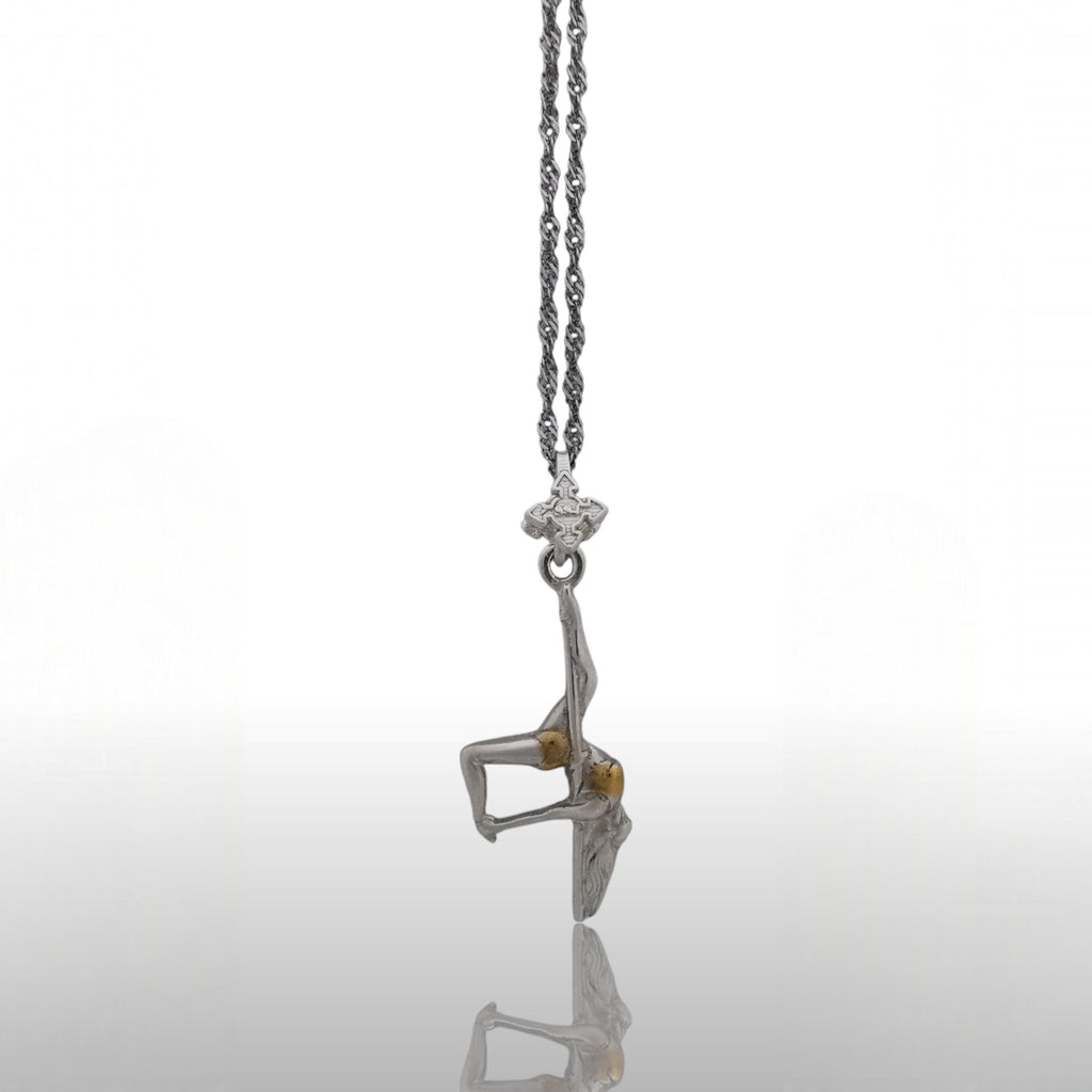 Pole Dance (Танци на пилон) – Дамски спортен медальон от сребро 925 с частично позлатено покритие – Ръчно изработено спортно бижу – Идеален подарък за жена, фенка на гимнастиката – SSJ