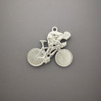 Колоездач – Велосипедист – Мъжки спортен медальон от сребро 925 – Ръчно изработено бижу за любители на колоезденето – SSJ