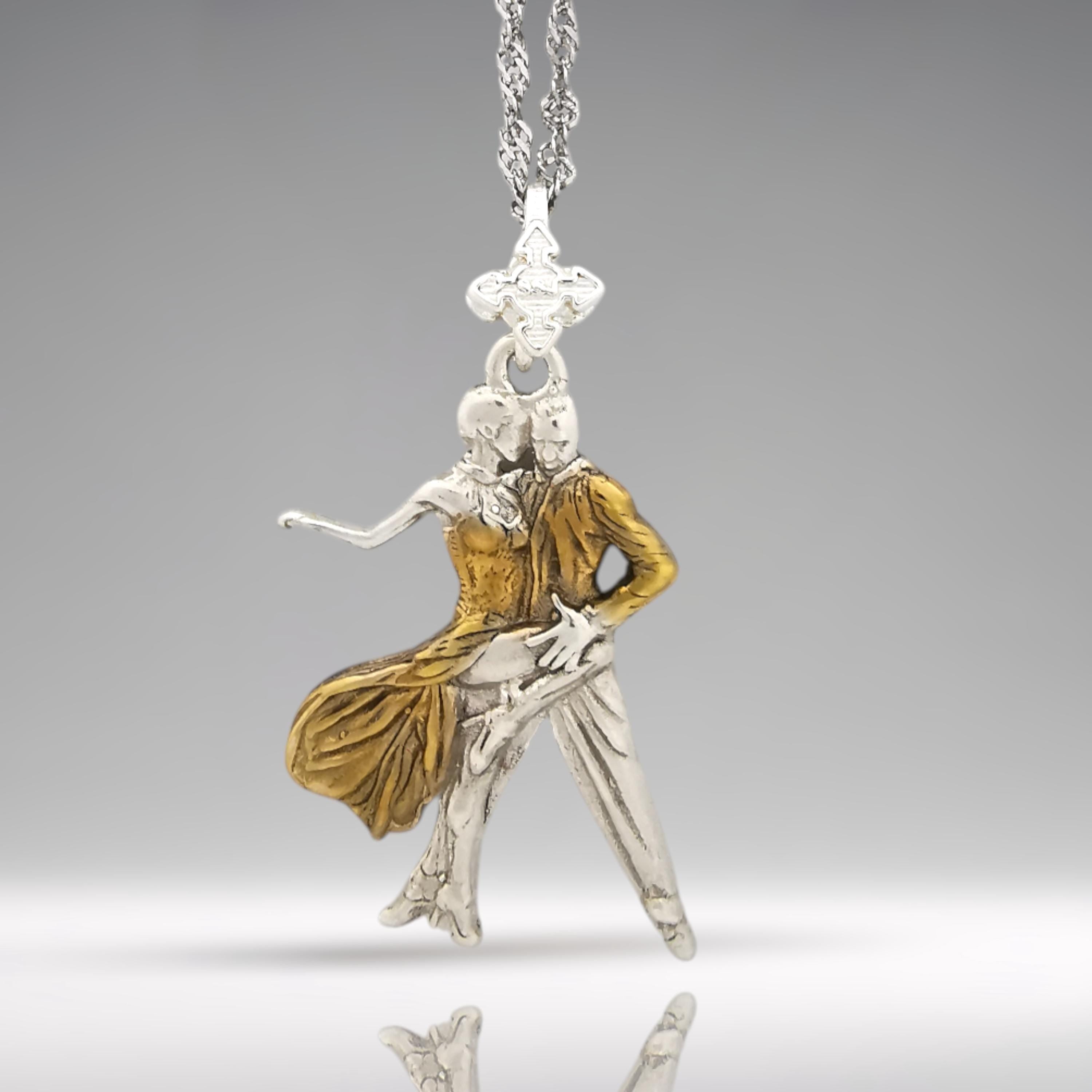 Спортни танци – Унисекс медальон с частично позлатено покритие – Сребро 925 – Ръчно изработено спортно бижу – Идеален подарък – SSJ