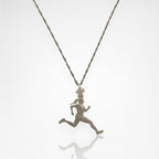 Атлетка – Женски спортен медальон за бегачки, спринтьорки и маратонки от сребро 925 – Ръчно изработено бижу талисман за лекоатлетки – SSJ