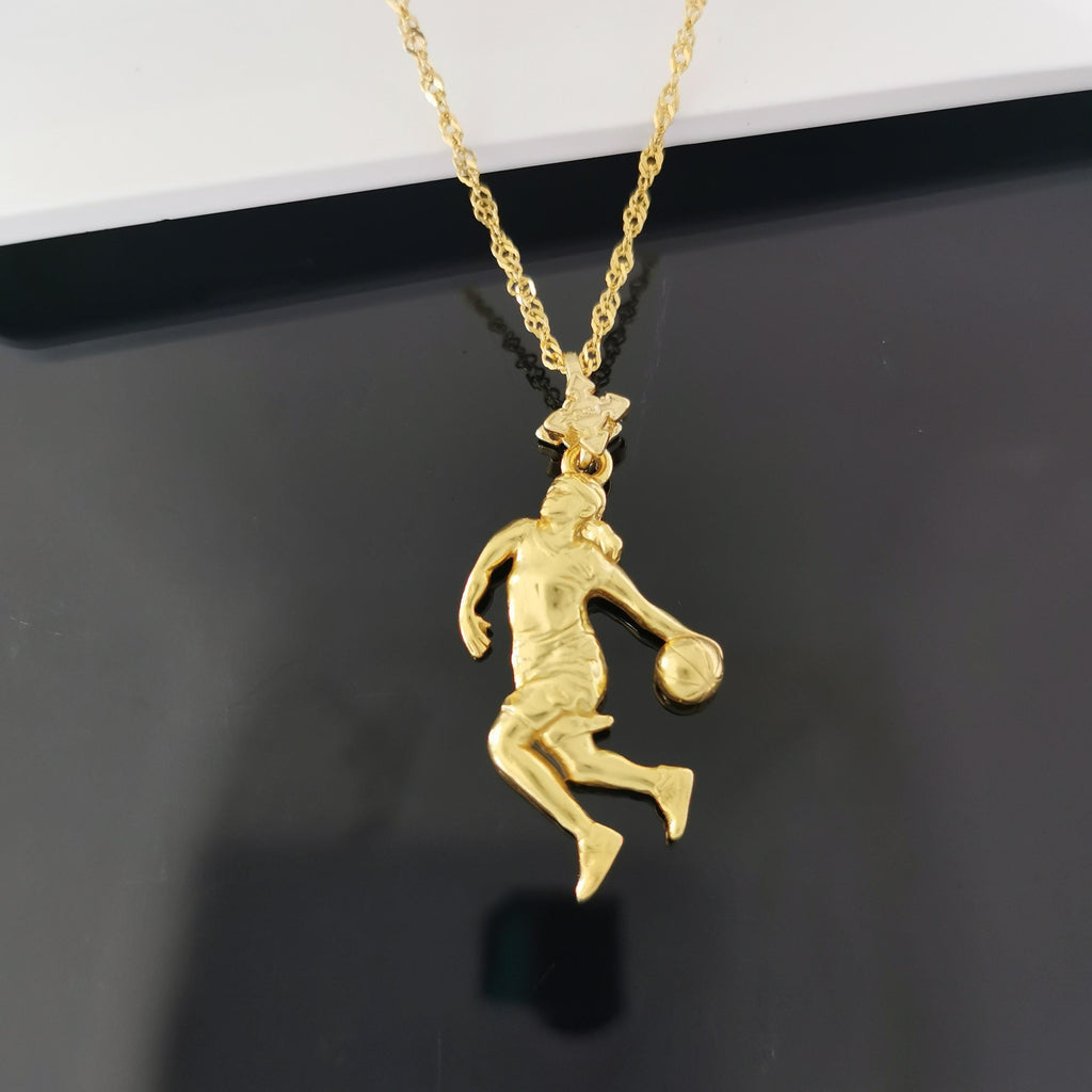Баскетбол – Женски спортен медальон от сребро 925 с позлатено покритие – Ръчно изработено бижу талисман за баскетболистки и фенки на спорта – Идеален подарък за спортист, треньор или почитател – SSJ