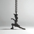 Фигурно пързаляне – Дамски спортен медальон от сребро 925 с оксидирано покритие – Ръчно изработено спортно бижу – Идеален подарък за жена, фенка на фигурното пързаляне – SSJ