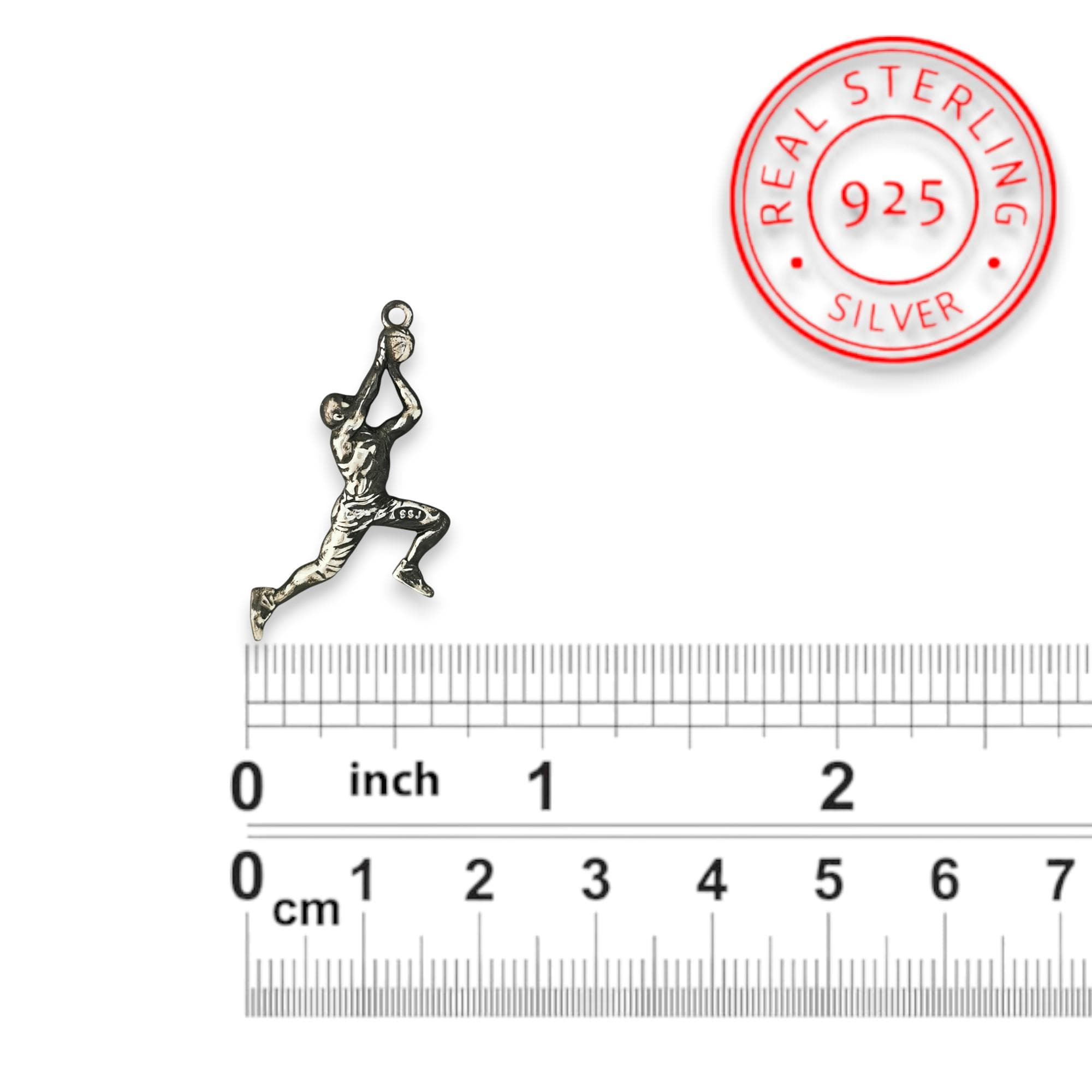 Мъжки медальон 925 баскетбол – Баскетболист с топка, винтидж