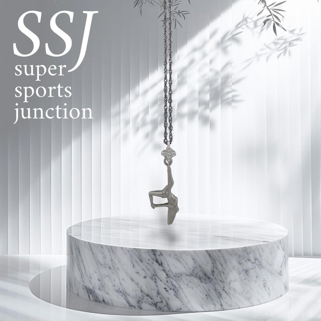 Pole Dance (Танци на пилон) – Дамски спортен медальон от сребро 925 в класическо сребро – Ръчно изработено спортно бижу – Идеален подарък за жена, фенка на гимнастиката – SSJ