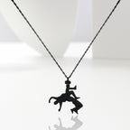 Борба – Мъжки спортен медальон от сребро 925 с оксидирано покритие – Ръчно изработено бижу талисман за борци, треньори и фенове на бойните изкуства – SSJ