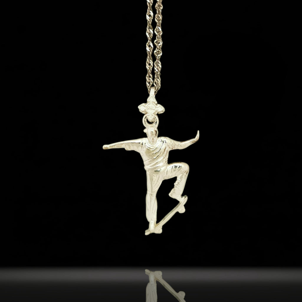 Classic silver skateboard necklace for men and teen boys made from solid 925 sterling silver – a sleek streetwear pendant for skaters, freestyle athletes, and urban style fans. This clean-cut jewelry piece captures the energy and attitude of skateboarding with timeless shine and bold presence.

Handcrafted with motion and detail, it reflects freedom, confidence, and the fearless drive of street sport culture. A great choice for daily wear, milestones, or stylish personal expression.