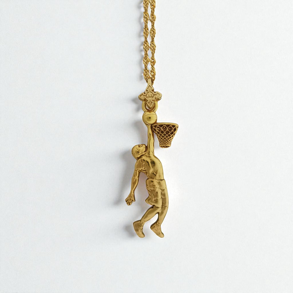 Баскетбол – Мъжки спортен медальон от сребро 925 с позлатено покритие – Ръчно изработено бижу талисман за баскетболисти и фенове – Идеален подарък за спортист или треньор – SSJ
